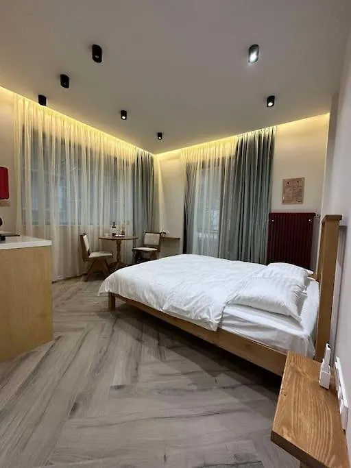 Niari Apartment 1 In Old Batumi Georgia