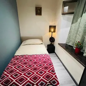 Hostel Communication, Batum